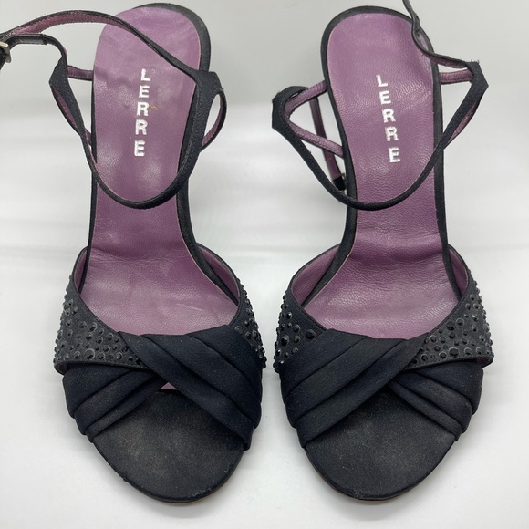 Lerre Heels - Picture 3 of 7